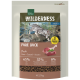 Sac Real Nature Wilderness pour chats adultes – Pure Duck avec photo de chat, 65% canard / 35% fruits et légumes, 0% céréales, 2,5 kg.