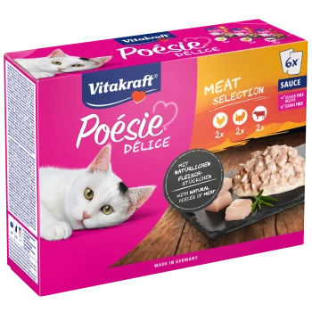 Vitakraft Poésie Délice Katzenfutterverpackung mit einer weißen Katze, mit hervorgehobenem "Fleischauswahl", die natürliche Fleischstücke in Sauce zeigt.