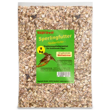 Nahaufnahme von gemischtem Vogelfutter mit sichtbaren Mehlwürmern und verschiedenen Getreidesorten in einem Online-Tierfachgeschäft-Produkt.