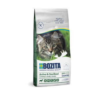 Eine Tüte Bozita Katzenfutter mit einer Nahaufnahme einer getigerten Katze auf der Vorderseite, gekennzeichnet mit "Aktiv & Sterilisiert", 84% tierisches Protein, getreidefrei, 2kg.