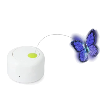 Weißes rundes elektronisches Katzenspielzeug mit einem blauen Schmetterling an einem Draht zum Spielen für Haustiere.