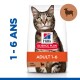 Sac de nourriture pour chats Hill's Science Plan avec un chat tigré, étiqueté "Adulte 1-6" et "avec de l'agneau," recommandé par les vétérinaires.