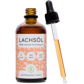 Lachsöl 100 ml Lachsölprodukte in verschiedenen Behältern, beschriftet mit "100% natürlich mit Omega 3," geeignet für Hunde aller Größen und Altersgruppen.