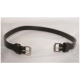 Ein dunkelbrauner Leder-Haustierhalsband mit silbernen Schnallen, flach auf einem hellen Hintergrund ausgelegt.