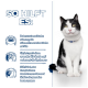Eine schwarz-weiße Katze auf einem blauen Hintergrund hebt die Vorteile von nahrhaftem Haustierfutter hervor: schmackhaft, unterstützt die Verdauung, steigert die Energie und stärkt das Immunsystem.