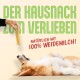 Eine Hand hält einen Hundekauartikel über einem entspannten Corgi auf dem Rücken. Text: "DER KAUSNACK ZUM VERLIEBEN" und "NATÜRLICH MIT 100% WEIDEMILCH!"