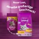 Vergleich der Verpackung von Whiskas Katzenfutter, mit einem neuen Design und einem Katzenbild, das sagt: 'Neuer Look, derselbe großartige Geschmack!' und 'mit Huhn.'