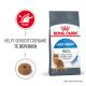 Royal Canin Light Weight kattenvoerzak met een bruine brok, met tekst die stelt "90% van de katten bereikte een gezonder gewicht in 8 weken."