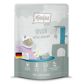 Nassfutter Katze Senior, Quetschie, Huhn 6x300 g Mjamjam Senior Katzenfutterbeutel mit einer Cartoon-Katze in einem lila Pullover, beschriftet mit "Saftiges Hühnchen," mit Symbolen für Qualität und Zutaten.