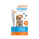 ARDAP-Zeckenentfernungsset mit Pinzette, Hund- und Katzenfotos und Zeckensymbolen; sichtbarer Text "ZECKENHAKEN MIT PINZETTE" und "ardap.de".