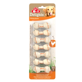 Packung mit 8 Hühnergeschmack Hundefüßen, gekennzeichnet mit "8in1 Delights", mit mehrsprachigen Beschreibungen und einem Größenindikator für kleine Hunde.