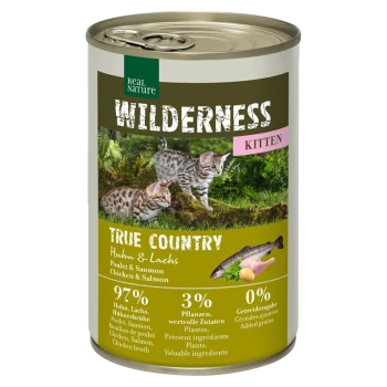 Dose "Wilderness Kitten" Katzenfutter mit verspielten Kätzchen auf dem Etikett; 97% Hähnchen und Lachs, 3% Pflanzen, ohne zugesetzte Körner.