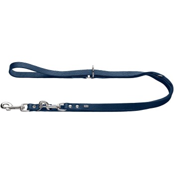 Marineblaue Leder-Hundeleine mit einem silbernen Clip und verstellbarem Schnallenverschluss, vor einem weißen Hintergrund dargestellt.