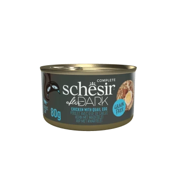 Schesir After Dark complete grain-free cat food can, chicken with quail egg, 80g.