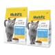 Zwei 1,4 kg Beutel MultiFit Care Urinary Katzenfutter mit Hähnchengeschmack, mit einer grauen Katze und einer Schale Trockenfutter.