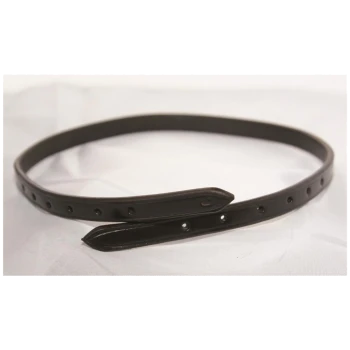 Schwarzer Leder-Haustierhalsband mit verstellbaren Löchern und spitzen Enden, auf einem hellen Hintergrund präsentiert.