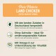 Die Verpackung des Pure Nature Land Chicken Haustierfutters zeigt "Zartes Huhn mit Kürbis" und hebt deutsche Zutaten sowie eine getreidefreie, Omega-3-Formel hervor.