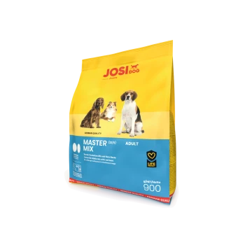 Eine 900g Tüte JOSI DOG Master Mix Hundefutter mit gelbem und blauem Design und Bildern von drei Hunden, beschriftet mit "DEUTSCHE QUALITÄT" und "LIFE PROTECT."
