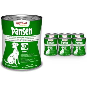 Grünes Dosen-Hundefutter mit der Aufschrift 'Pansen' von Supravit, mit einer Hundillustration, und Text, der den saftigen Rind- und Panseninhalt hervorhebt.