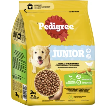 Eine Tüte Pedigree Junior Hundefutter, 3 kg, mit einer Schüssel Trockenfutter und Text, der natürliche Zutaten, Präbiotika und Superfoods hervorhebt.