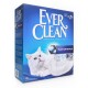 Blaue Box von Ever Clean super premium Klumpstreu mit einer weißen Katze auf der Vorderseite, beschriftet mit 'MULTI-CRYSTALS' und '10L LOW DUST FORMULA.'
