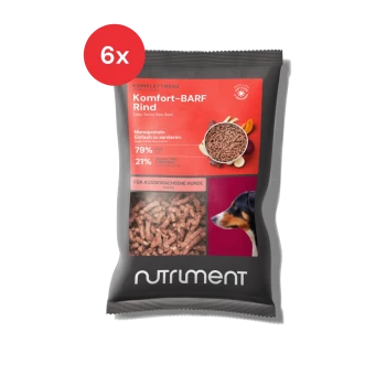 Verpackung für rohes Rindfleisch-Hundefutter, beschriftet mit "Komfort-BARF Rind," mit 79% Protein, 21% Fett und einem Foto eines Hundes.