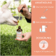 Eine Person hält einen "Lachsöl Salmon Oil" Tropfer über eine Hundeschüssel, während der Hund den Tropfer leckt. Deutsche Anweisungen sind sichtbar.