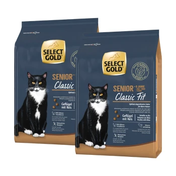 Zwei Säcke Select Gold Senior Classic Fit Katzenfutter, mit einer schwarz-weißen Katze und beschriftet mit 'Geflügel mit Reis.'