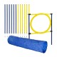 Agility-Trainingsset für Hunde mit gelben und blauen Stangen, einem Reifen und einem blauen Tunnel.