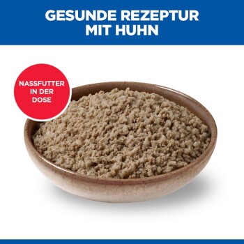 Schüssel mit zerkleinertem Hühner‑Nassfutter; sichtbarer Text „Gesunde Rezeptur mit Huhn“ und rotes Abzeichen „Nassfutter in der Dose“.