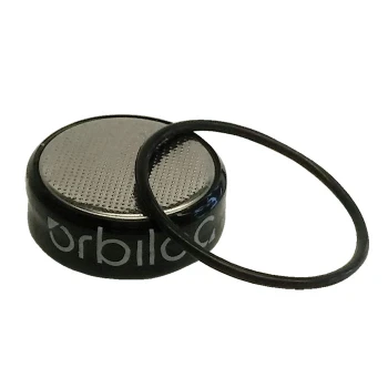 Ersatzteil für ein schwarzes Haustierspielzeug mit einer strukturierten Oberfläche und einem Gummiring, beschriftet mit 'orbital'.