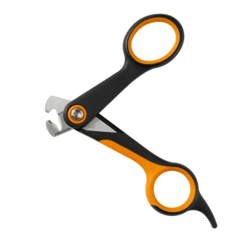 Schwarz-orangene scherenartige Krallenschneider für Haustiere mit Edelstahlklingen, 'FISKARS' auf der Klinge sichtbar.