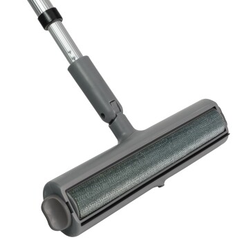 Tierhaarentferner mit Teleskopstiel