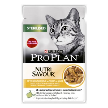 PURINA Sterilized Nutrisavour 26x85g Huhn in Sauce